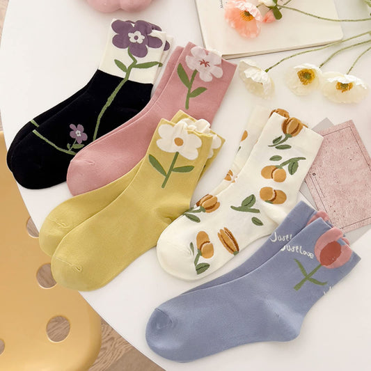 ✨ Tulip Embroidery Ankle Socks – 5‑Pack✨